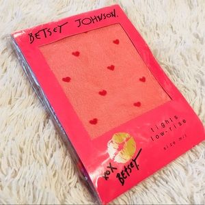 NWT Betsey Johnson red heart tights